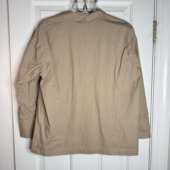 Lafayette 148 New York Buttoned Collared Blouse - Picture 7 of 9